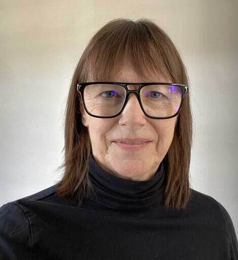 Sharon Miller headshot